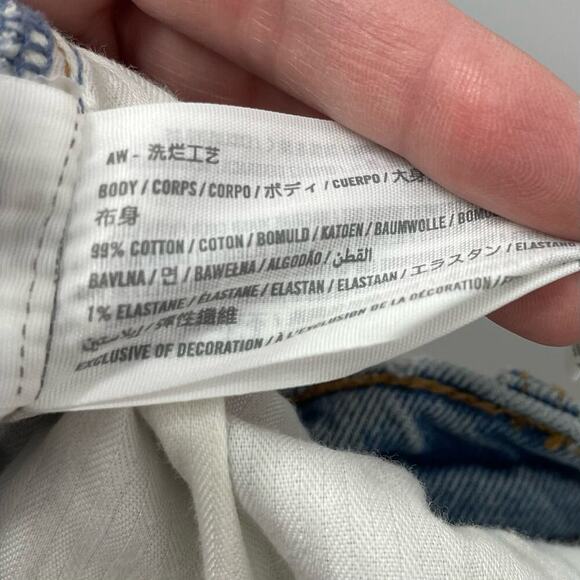 Abercrombie & Fitch 14 Ultra High Rise 90s Straight Jean Light Wash Vent Hem - Picture 10 of 13